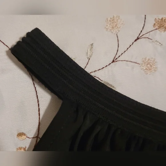 ​Vince. Black Sunburst Pleated Neck Halter Maxi Dress - 10 - Picture 8 of 15